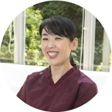 院長　末次麻里子